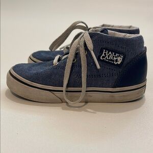 Vans Half Cab Blue Skate Sneakers with Mid-Top Design